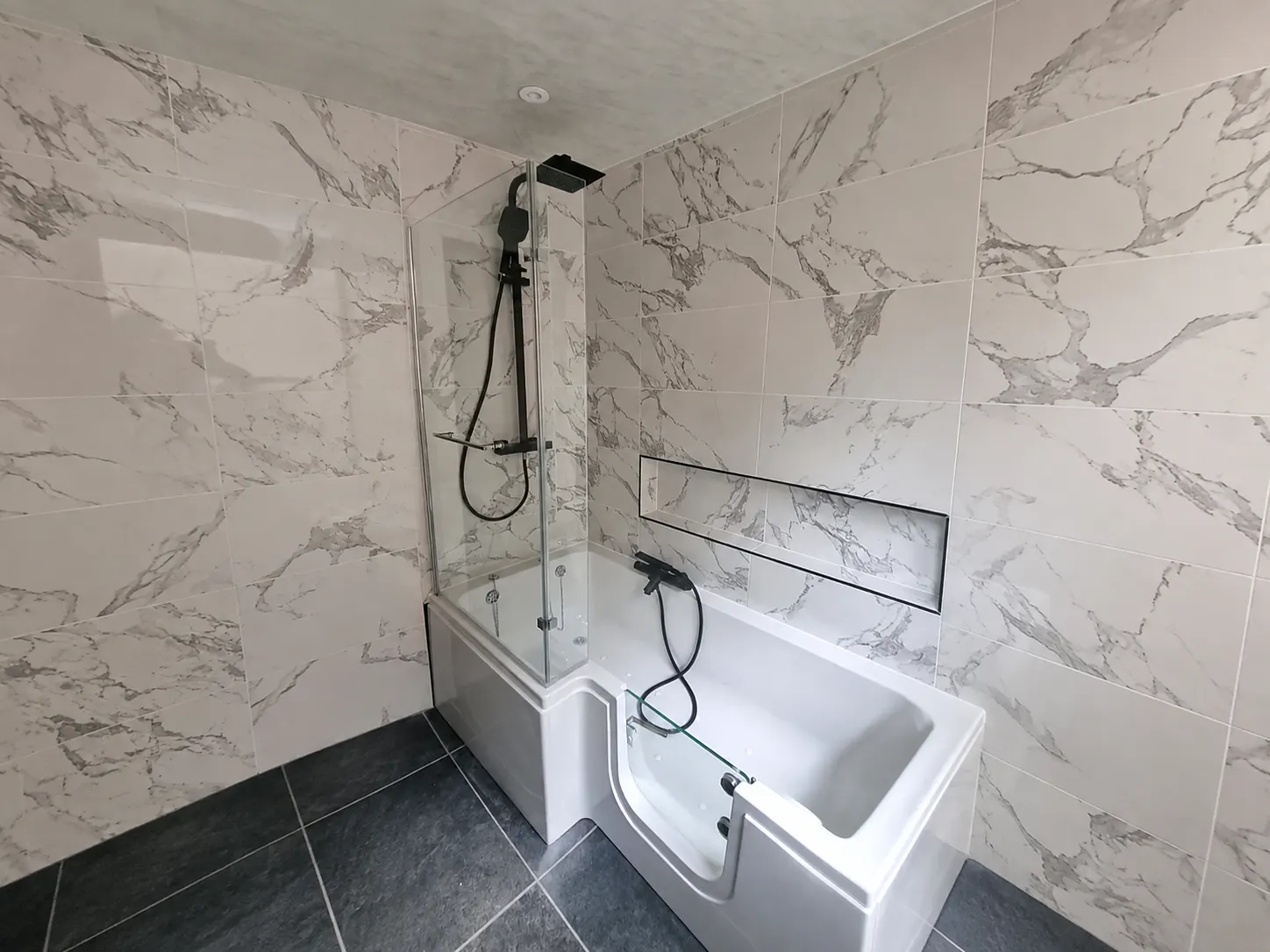 Tiled floor laid in an Edinburgh bathroom